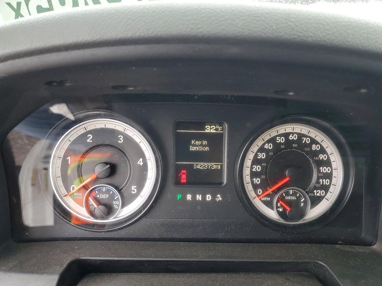 2015 Dodge RAM 5500 Flatbed Truck