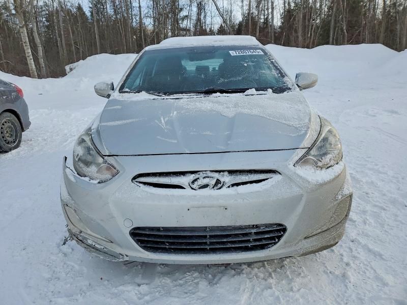 2013 Hyundai Accent gls