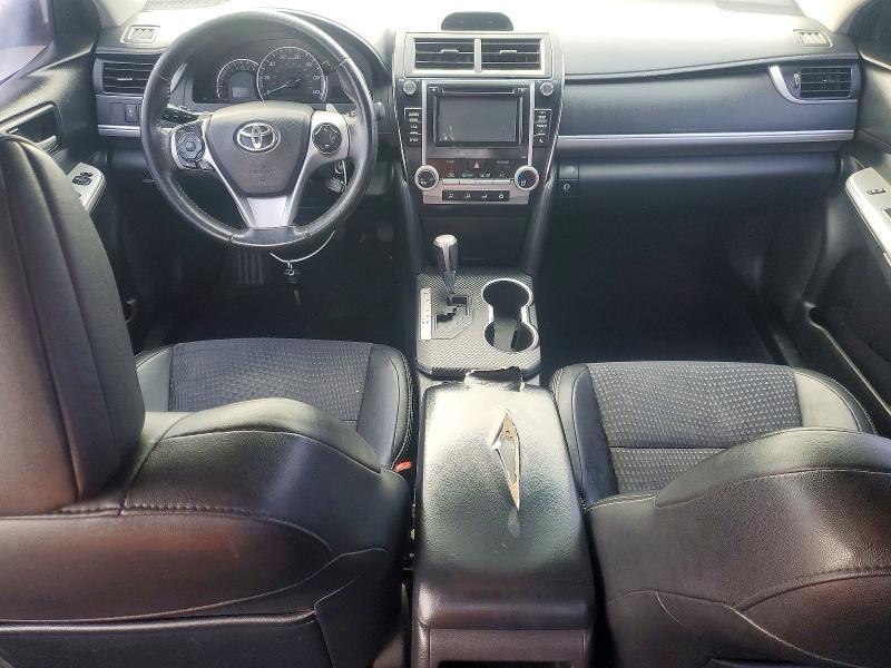 2014 Toyota Camry se