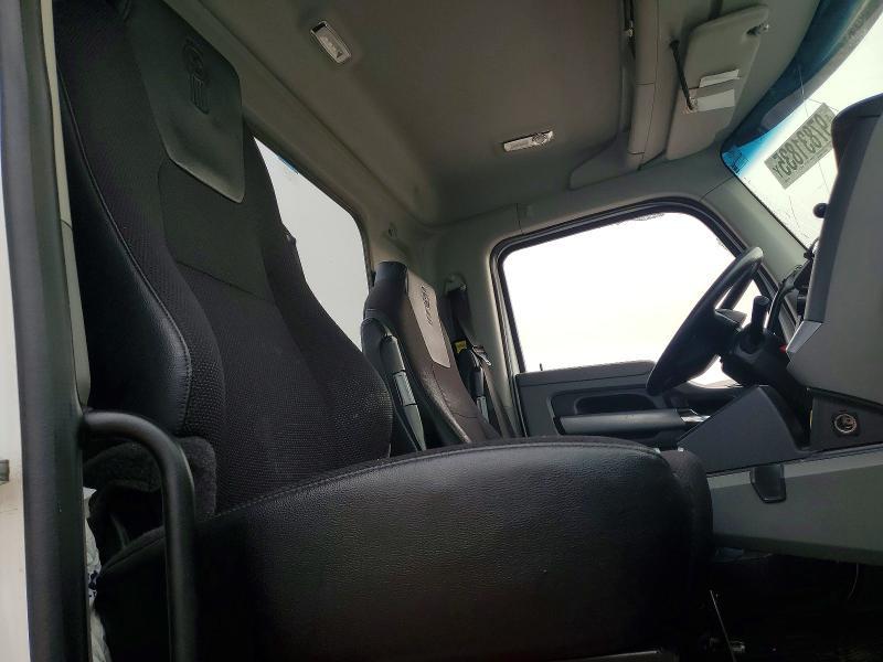 2021 Kenworth T880 Semi Truck