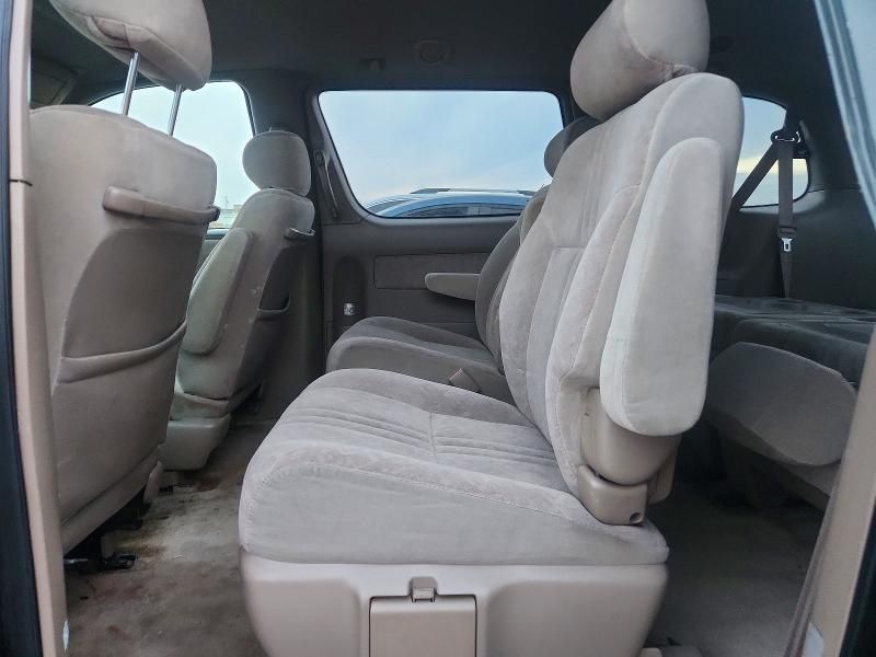 2000 Toyota Sienna le