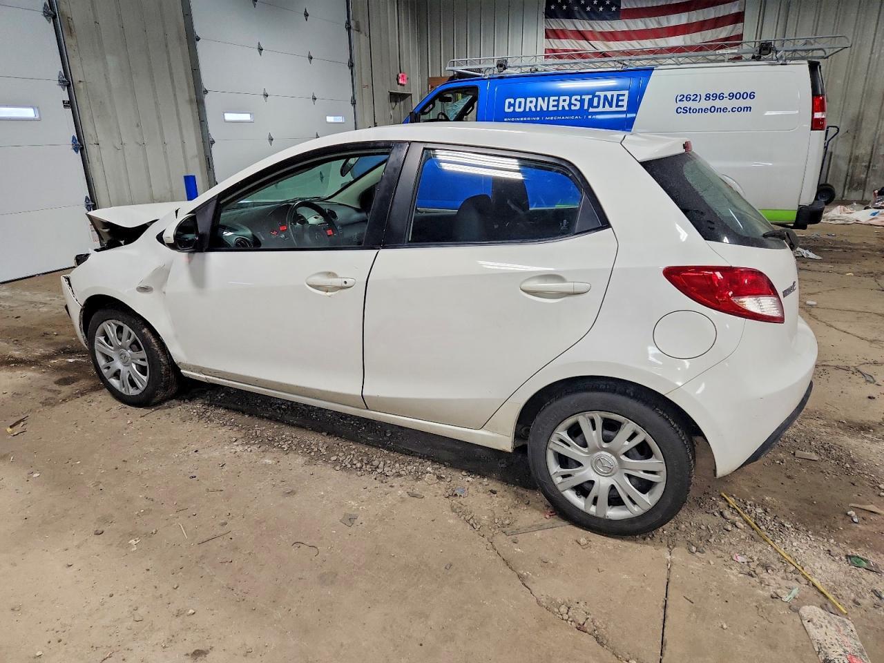 2014 Mazda 2 Sport