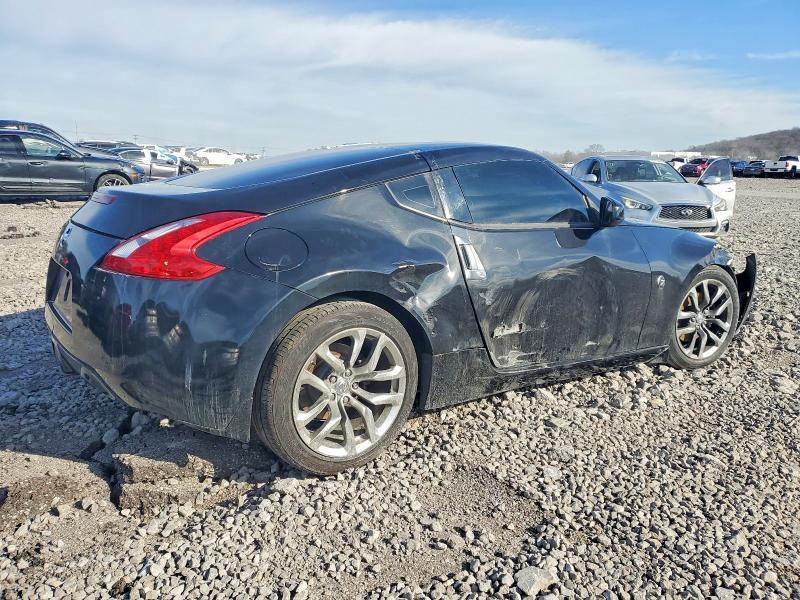2014 Nissan 370z Base