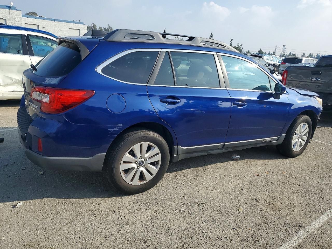 2016 Subaru Outback 2.5i Premium
