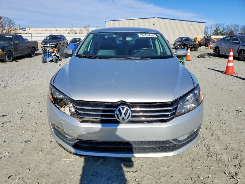 2015 Volkswagen Passat s