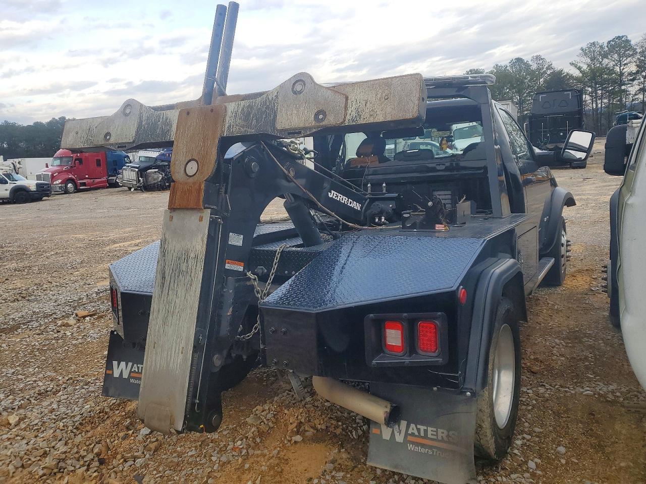 2024 Other 4500 4X2 SLT