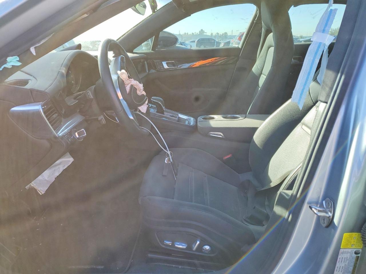 2020 Porsche Panamera Base