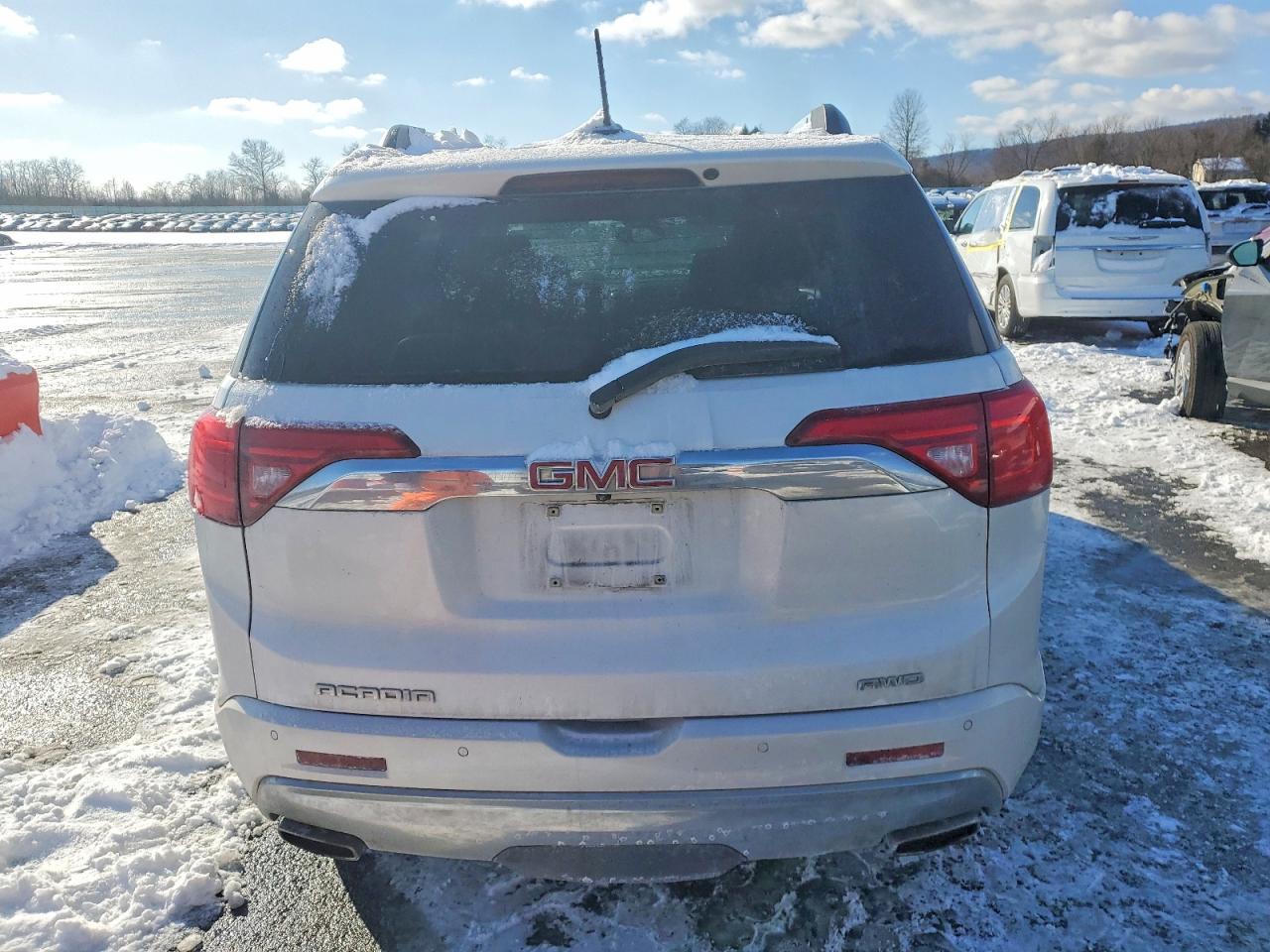 2017 GMC Acadia Denali