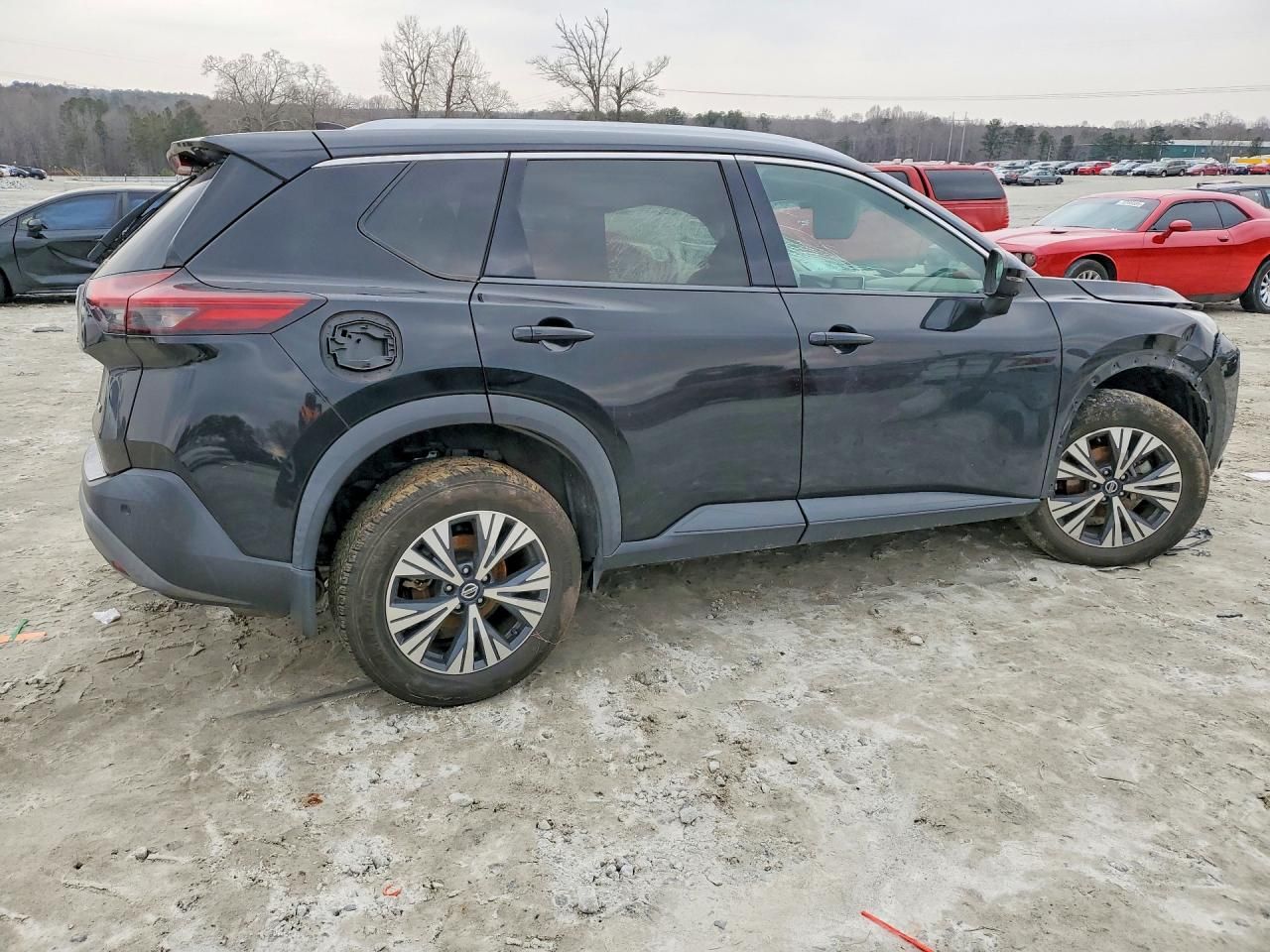 2021 Nissan Rogue sv