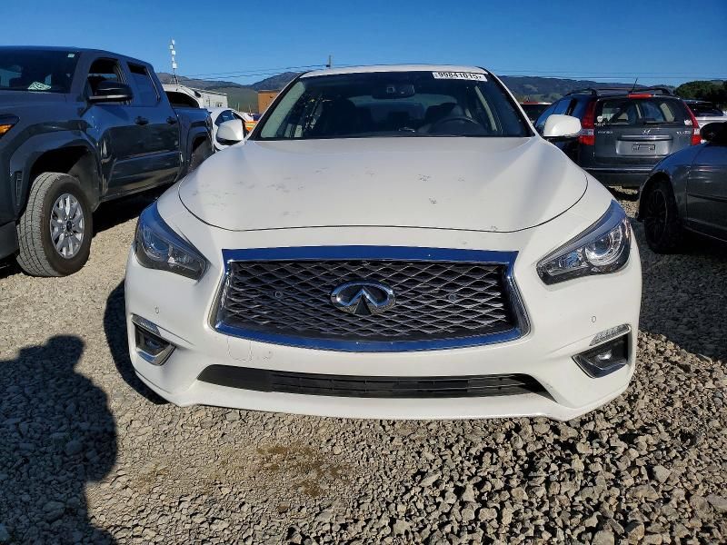 2023 Infiniti Q50 Luxe