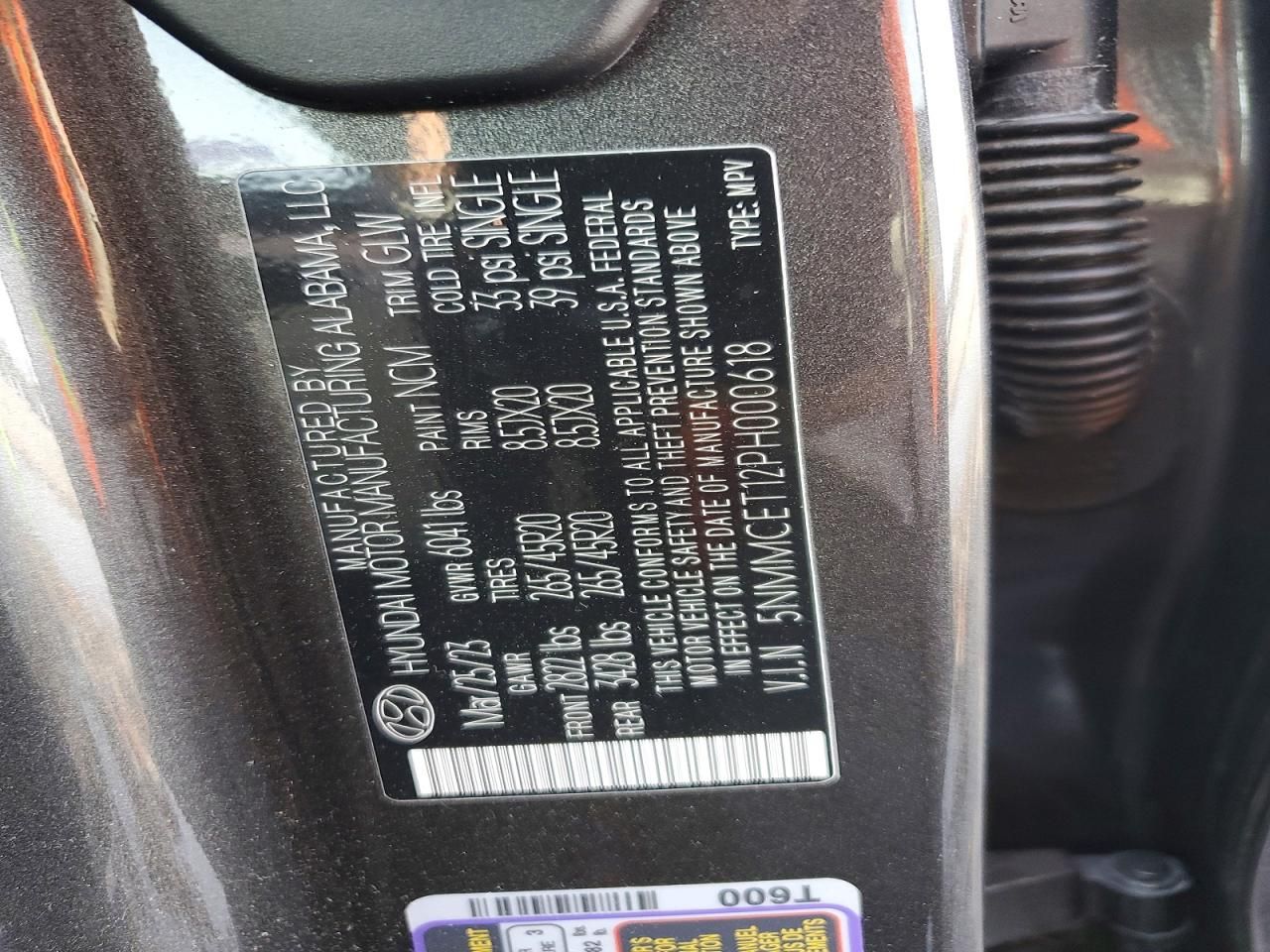 2023 Genesis Gv70 Base