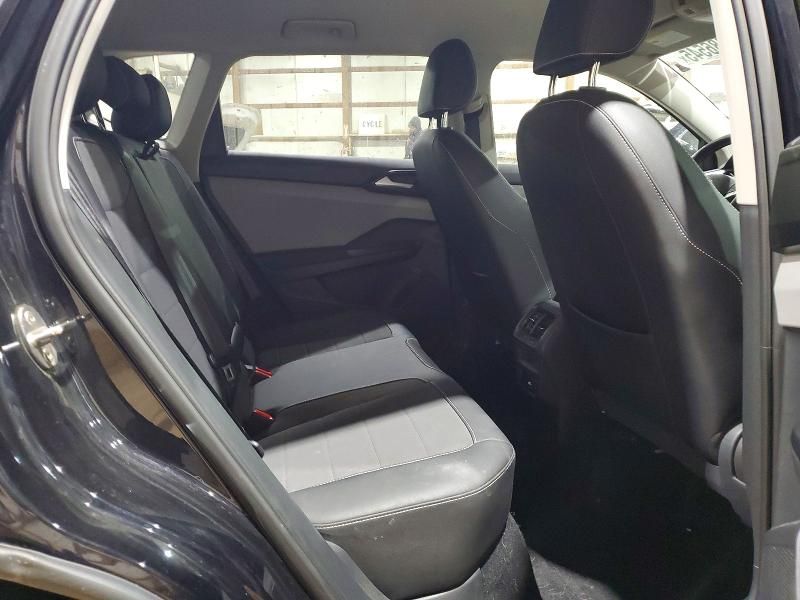 2022 Volkswagen Taos se