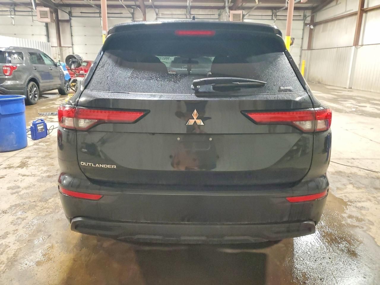 2022 Mitsubishi Outlander es