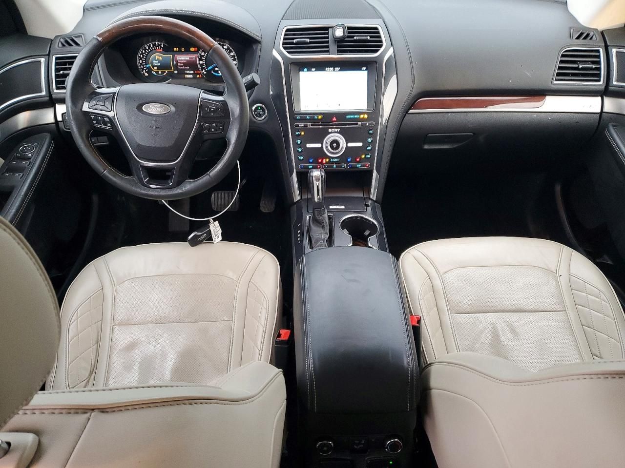 2017 Ford Explorer Platinum