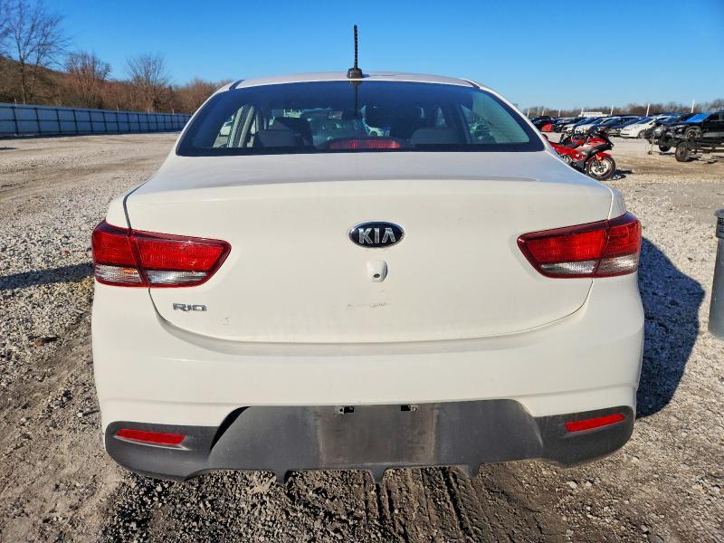2020 KIA Rio lx