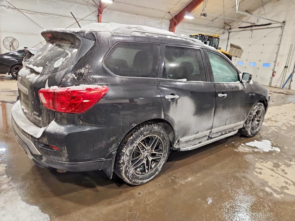 2017 Nissan Pathfinder