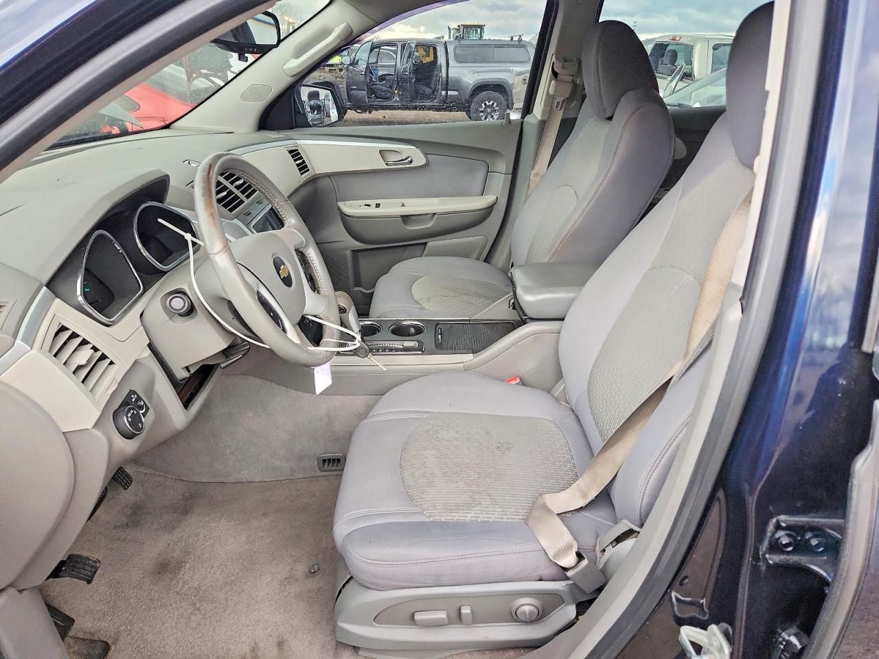 2012 Chevrolet Traverse ls