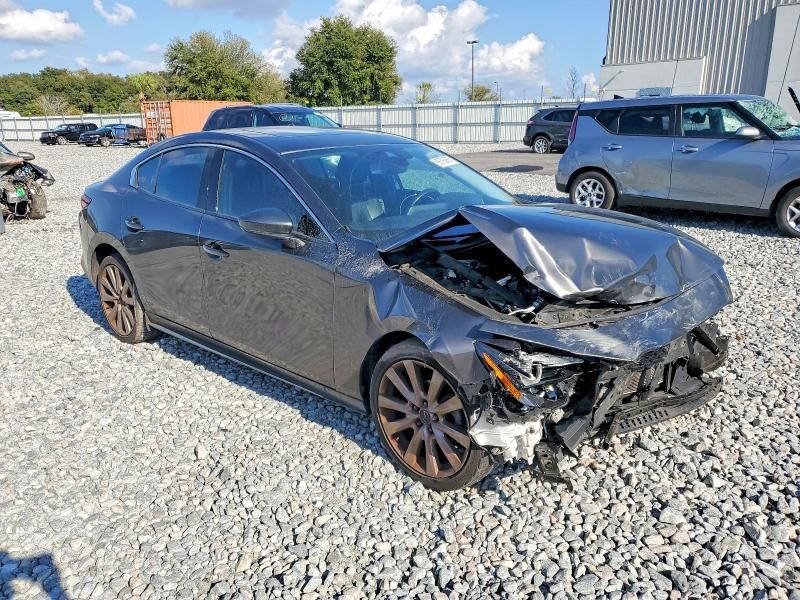 2019 Mazda 3 Premium