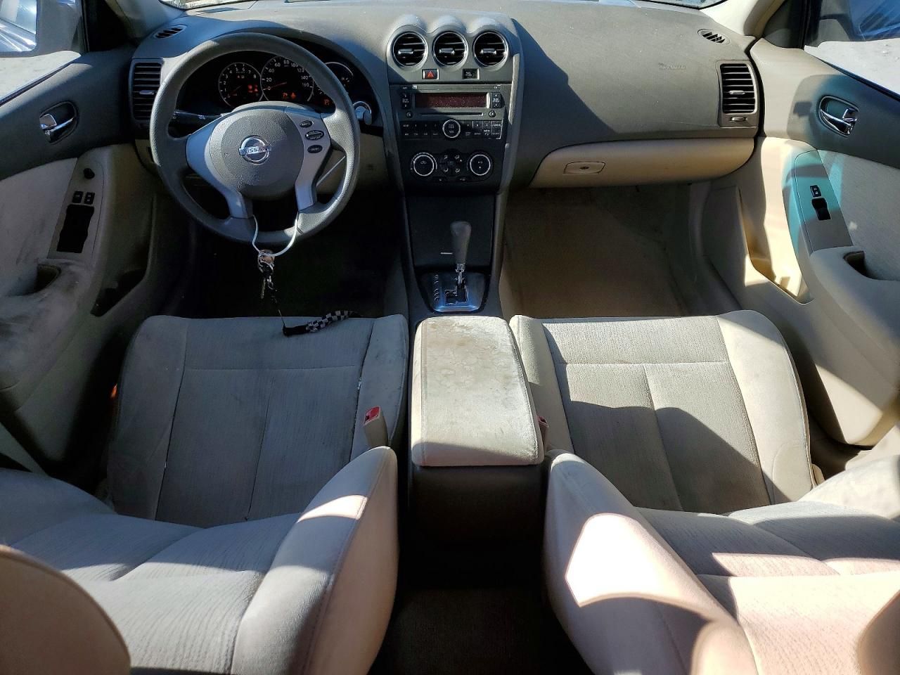 2010 Nissan Altima Base