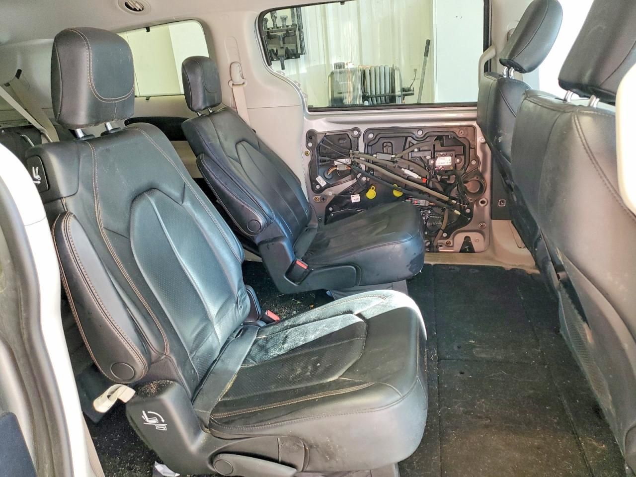 2019 Chrysler Pacifica Touring l