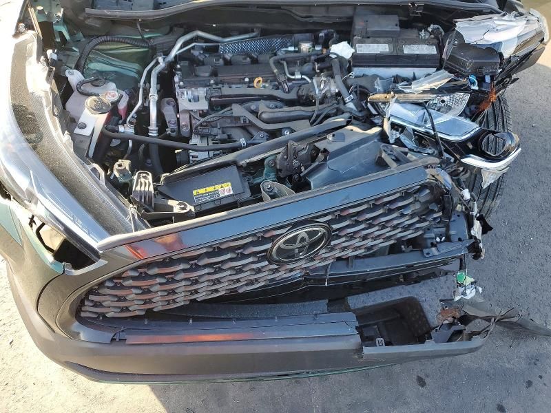 2022 Toyota Corolla Cross le