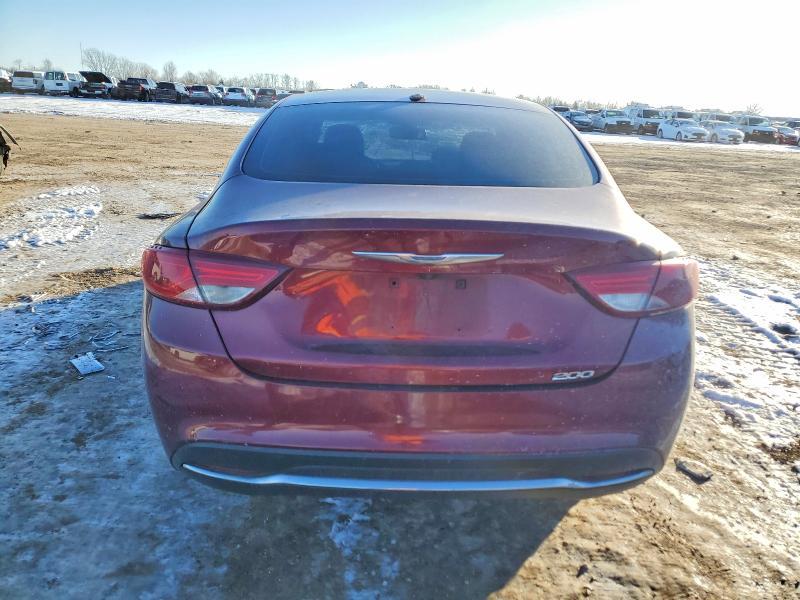 2015 Chrysler 200 Limited