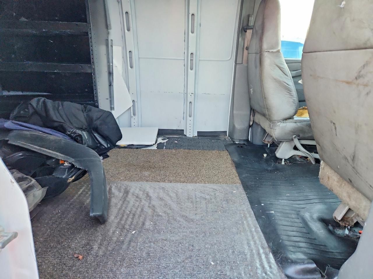 2021 Chevrolet Express 2500 Utility / Service Van