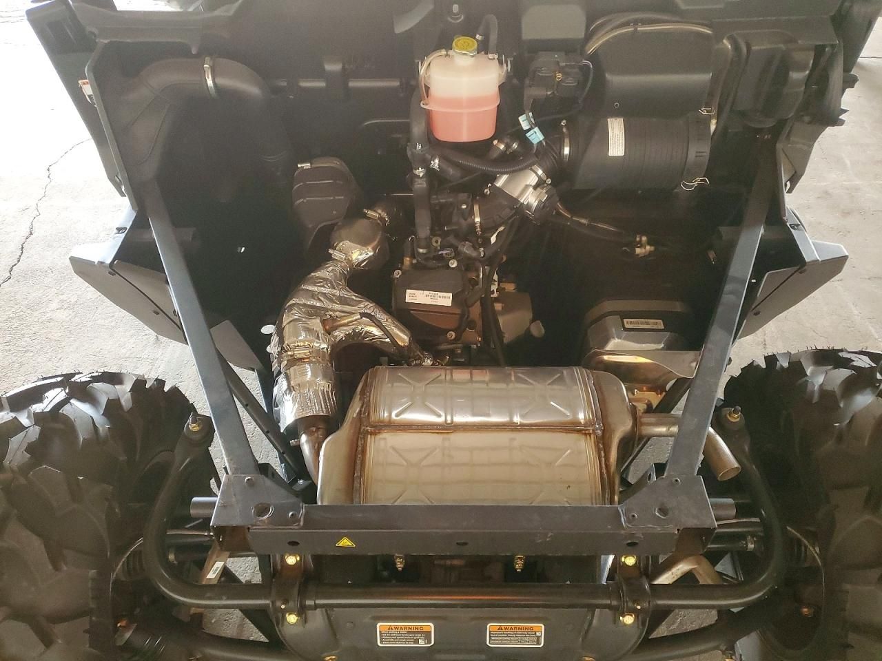 2025 Can-Am Defender-Utility Vehicle