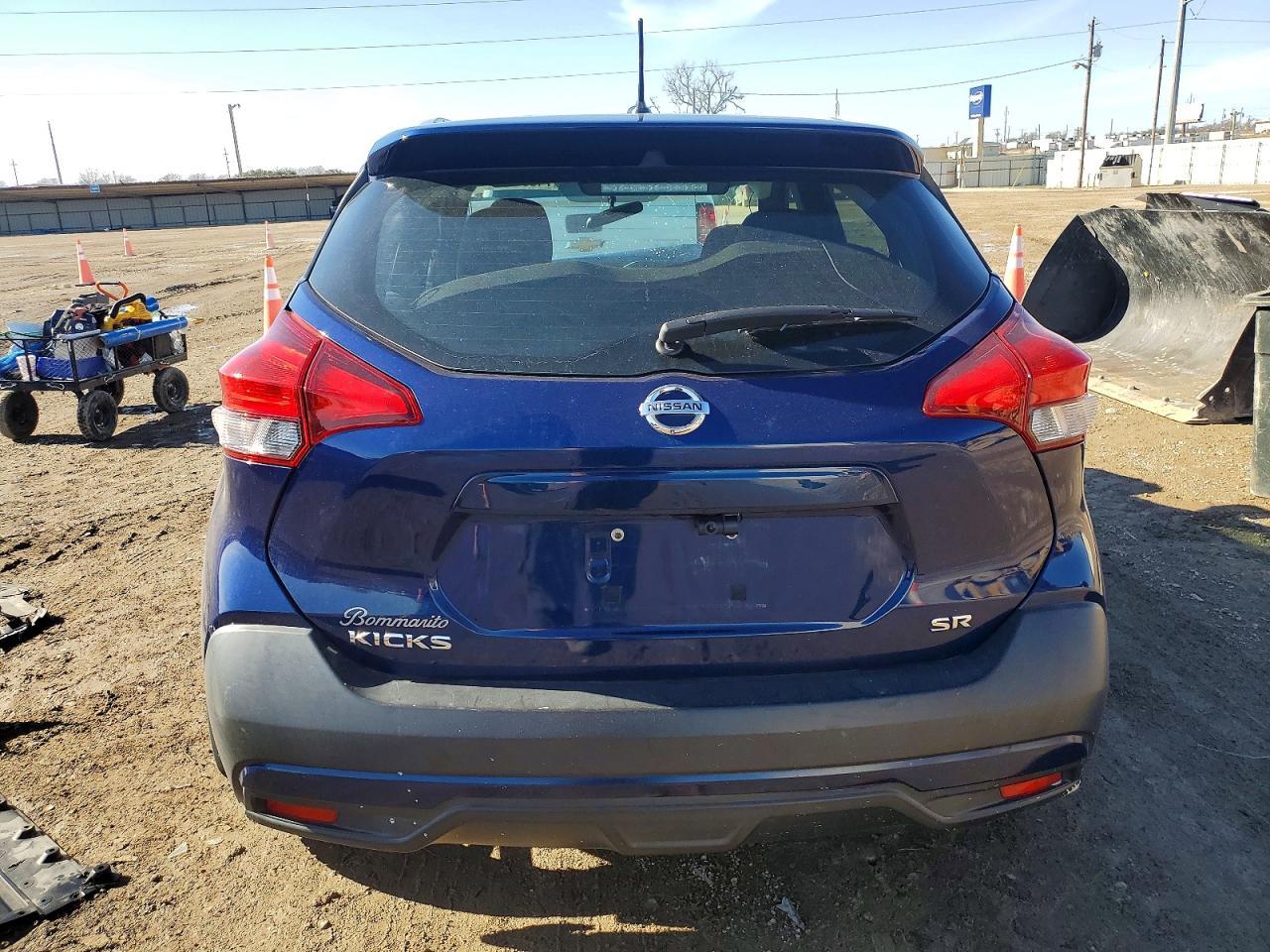 2019 Nissan Kicks s