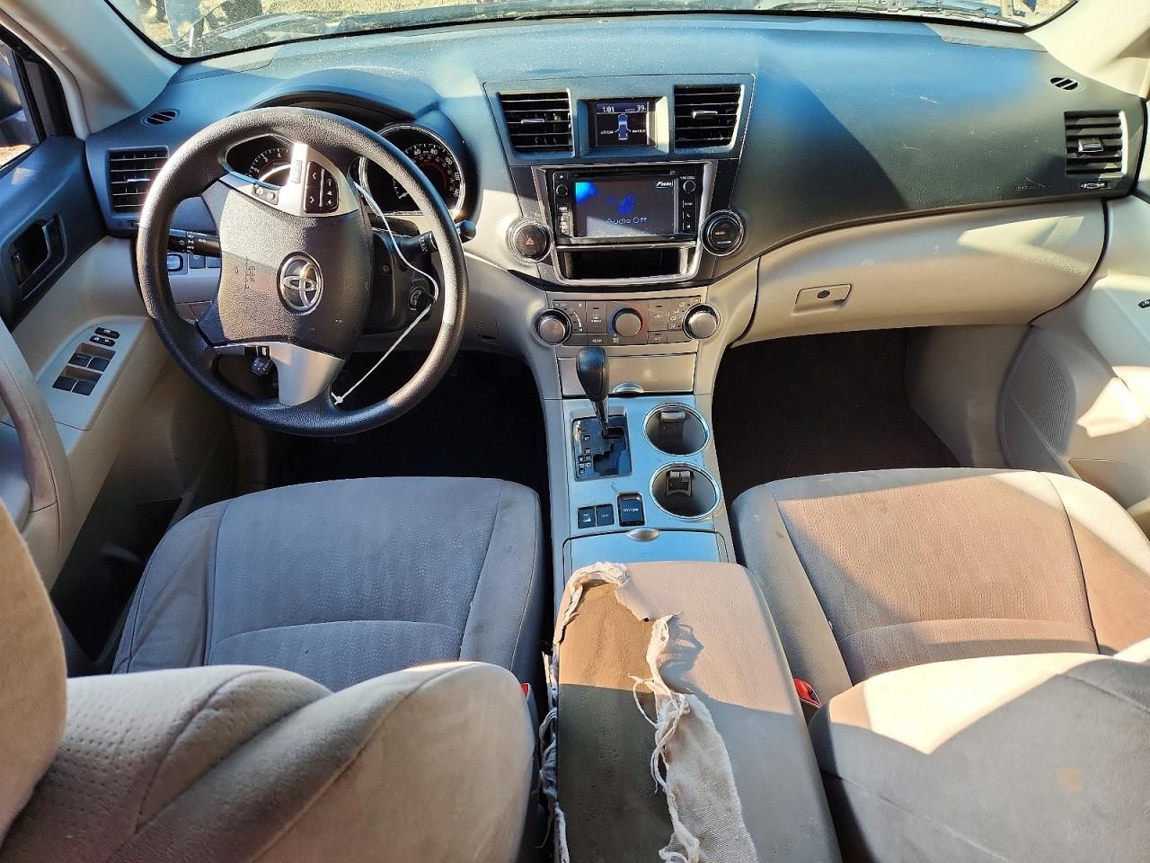 2013 Toyota Highlander Base