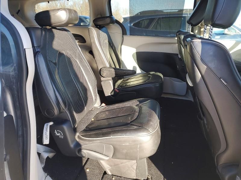 2019 Chrysler Pacifica Limited