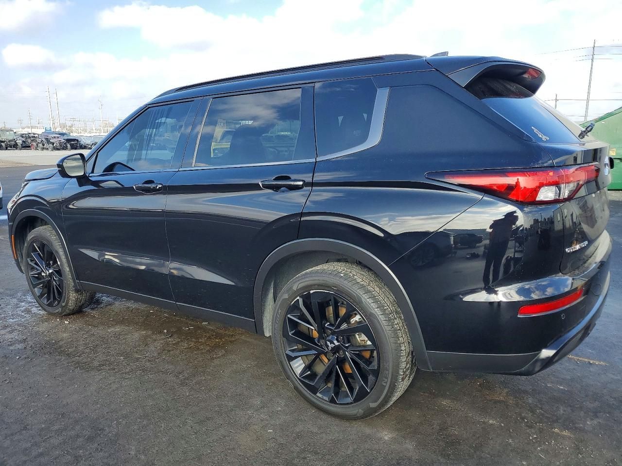 2024 Mitsubishi Outlander sel