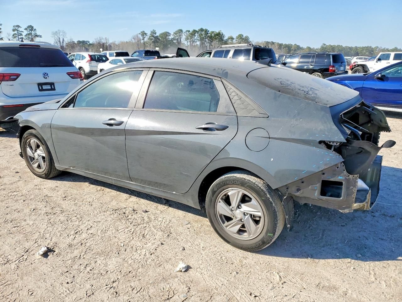 2024 Hyundai Elantra se