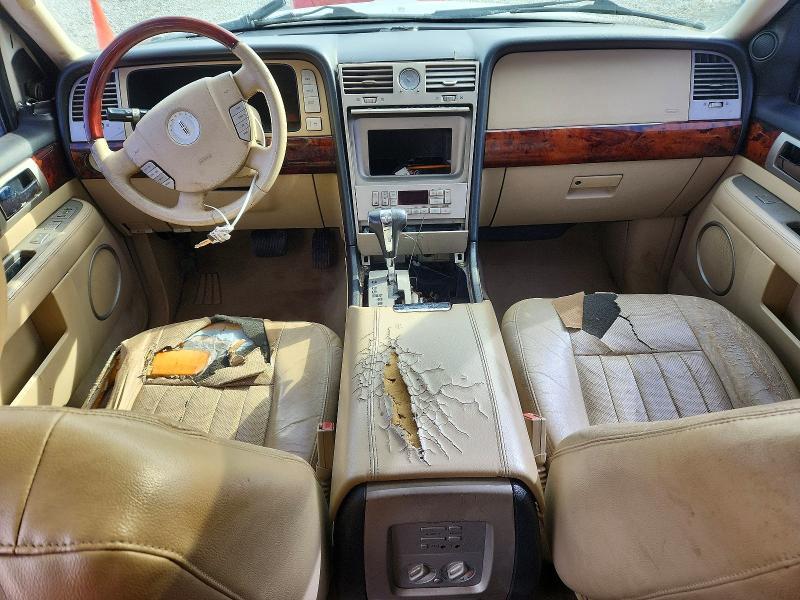 2005 Lincoln Navigator