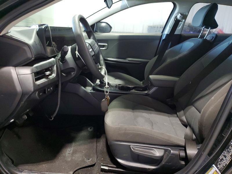 2025 KIA K4 lx