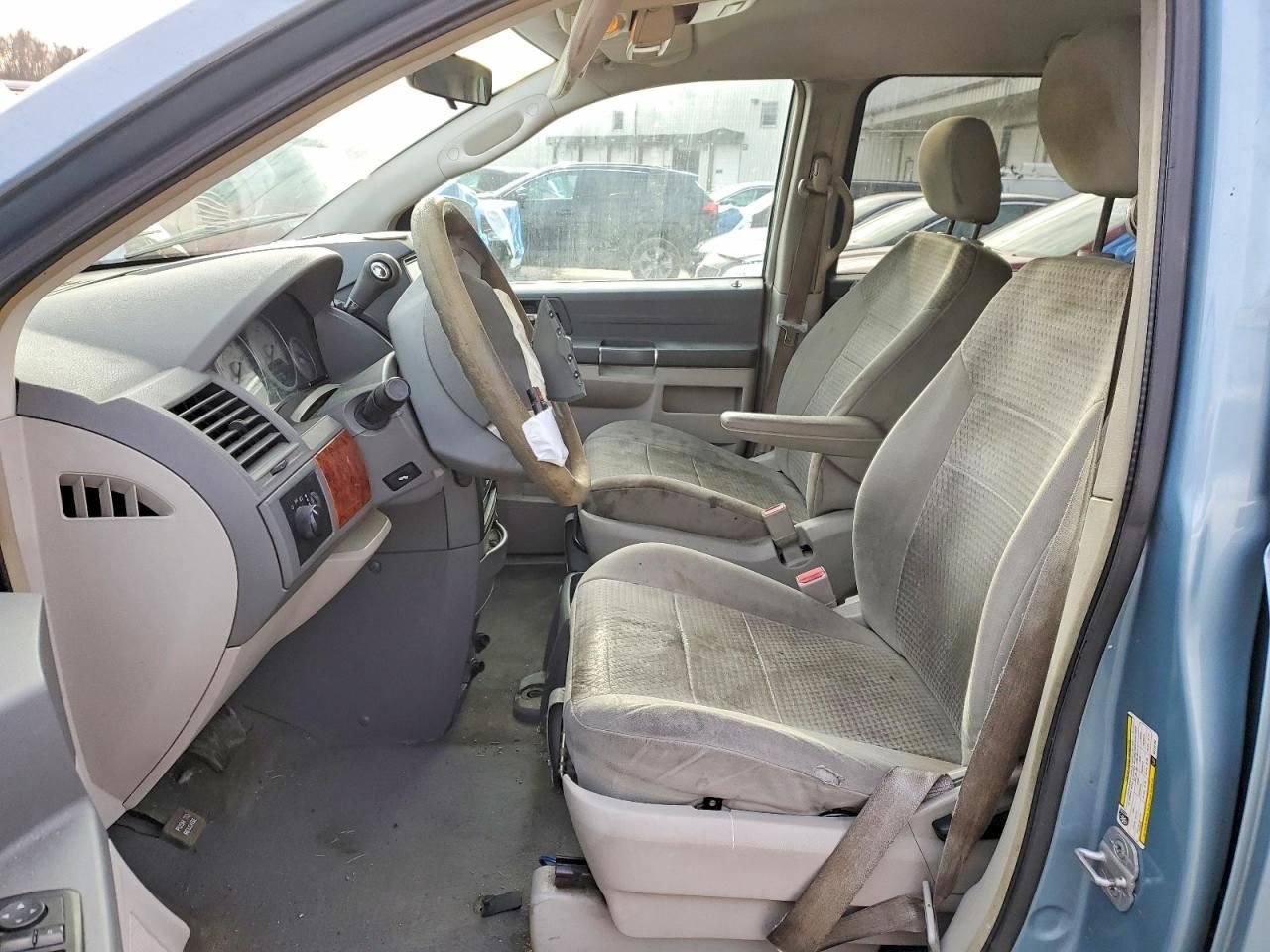 2008 Chrysler Town & Country lx