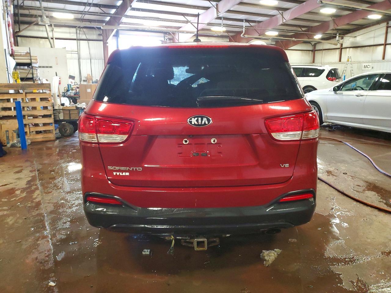 2017 KIA Sorento lx V6