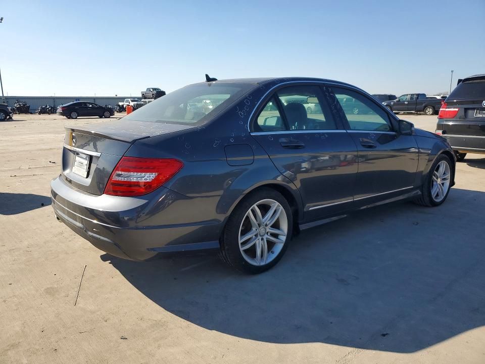 2014 Mercedes-Benz C 250