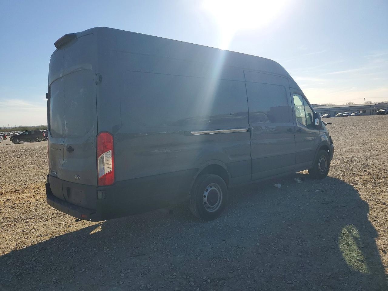 2023 Ford Transit T-250