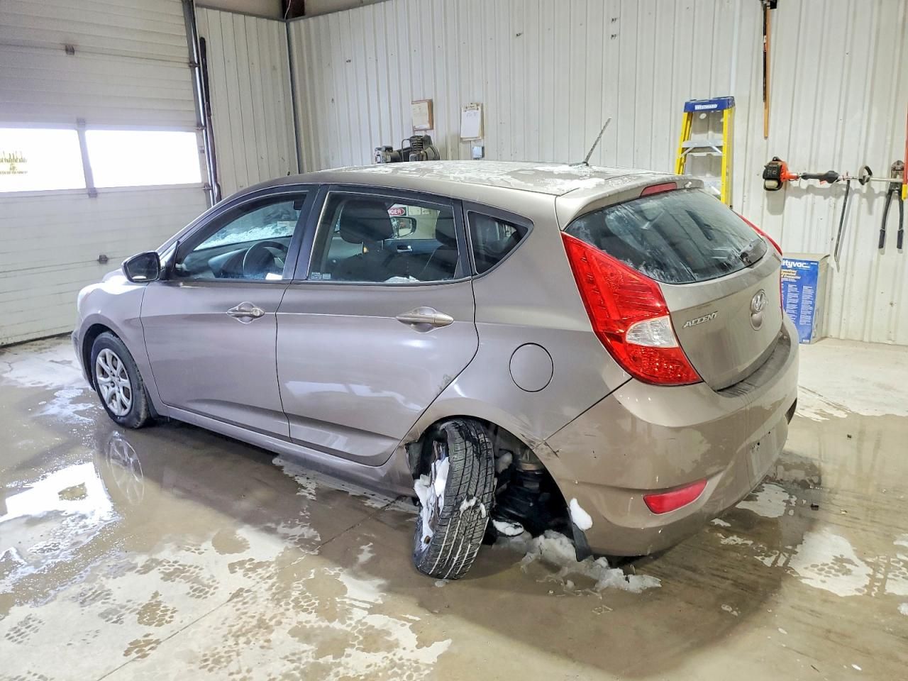 2012 Hyundai Accent gls