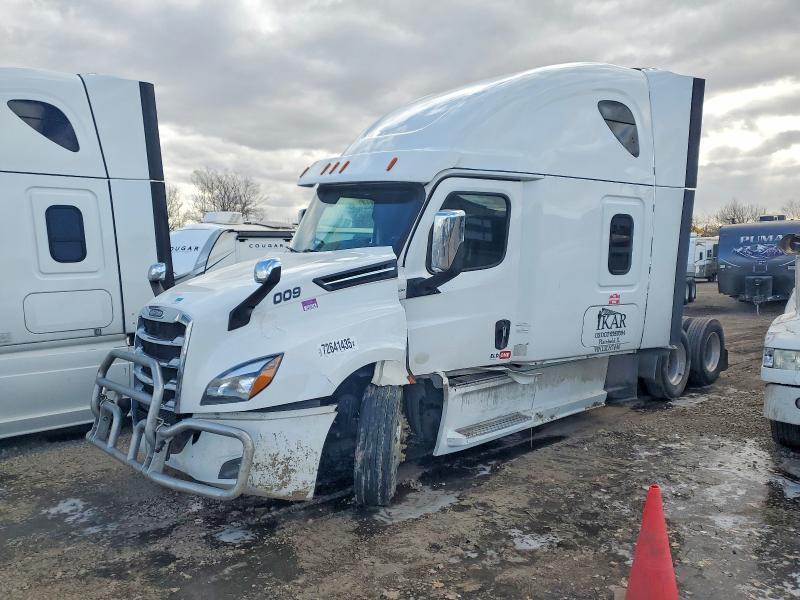 2020 Freigliner 2020 Freightliner Cascadia 126 Semi Truck
