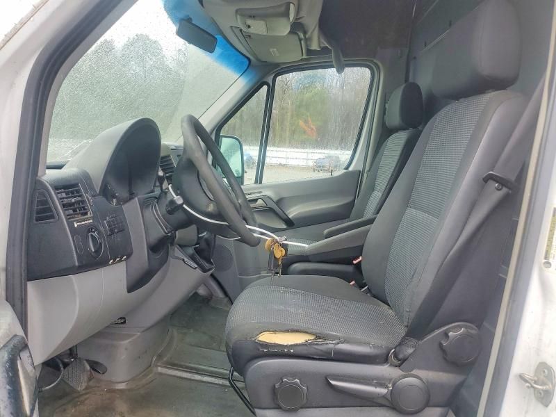 2011 Freightliner Sprinter 2500 Delivery van