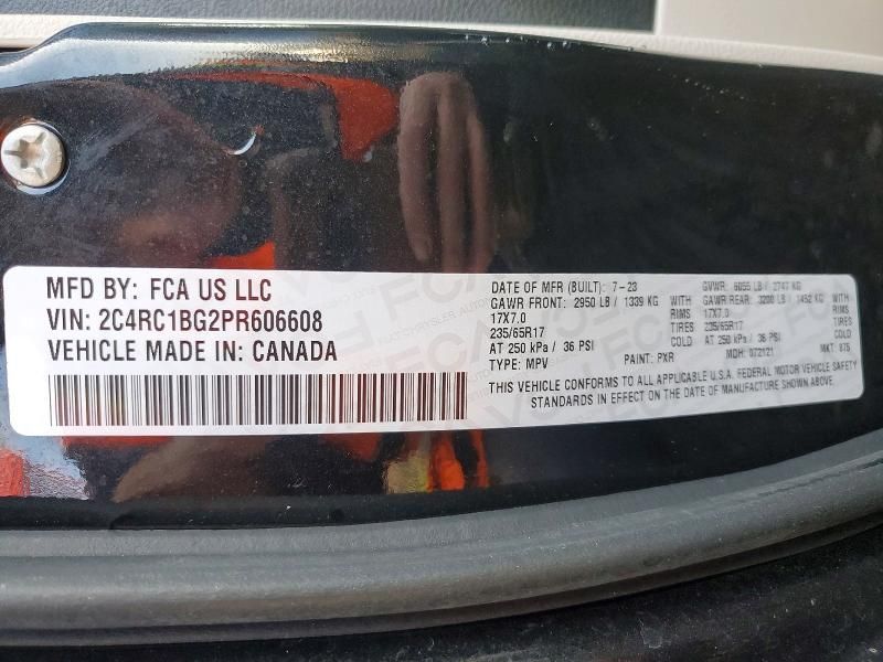 2023 Chrysler Pacifica Touring l