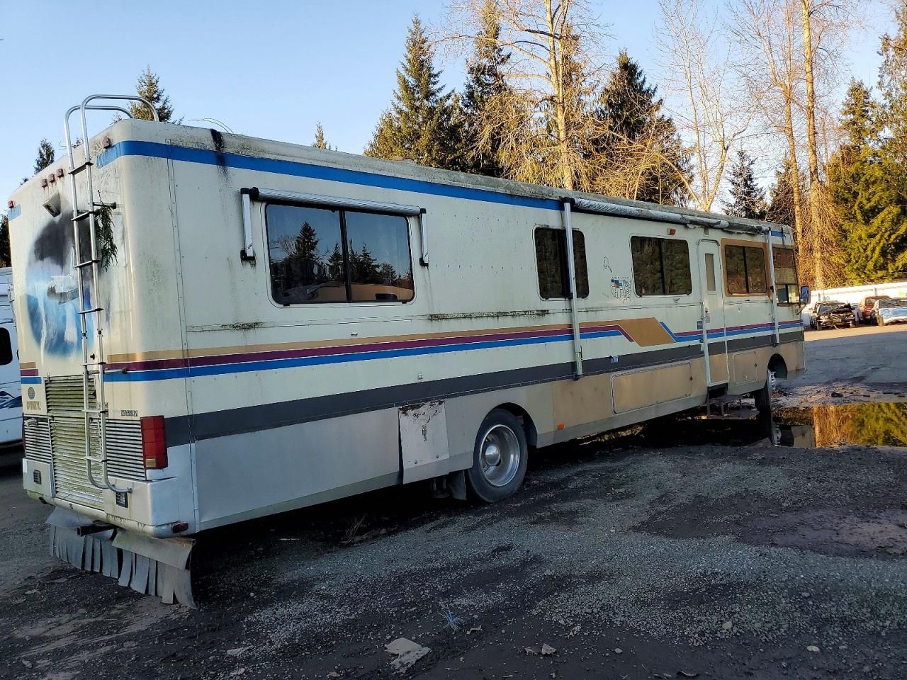 1993 Oshkosh Motor Truck Co. Chassis V Line Motor Home