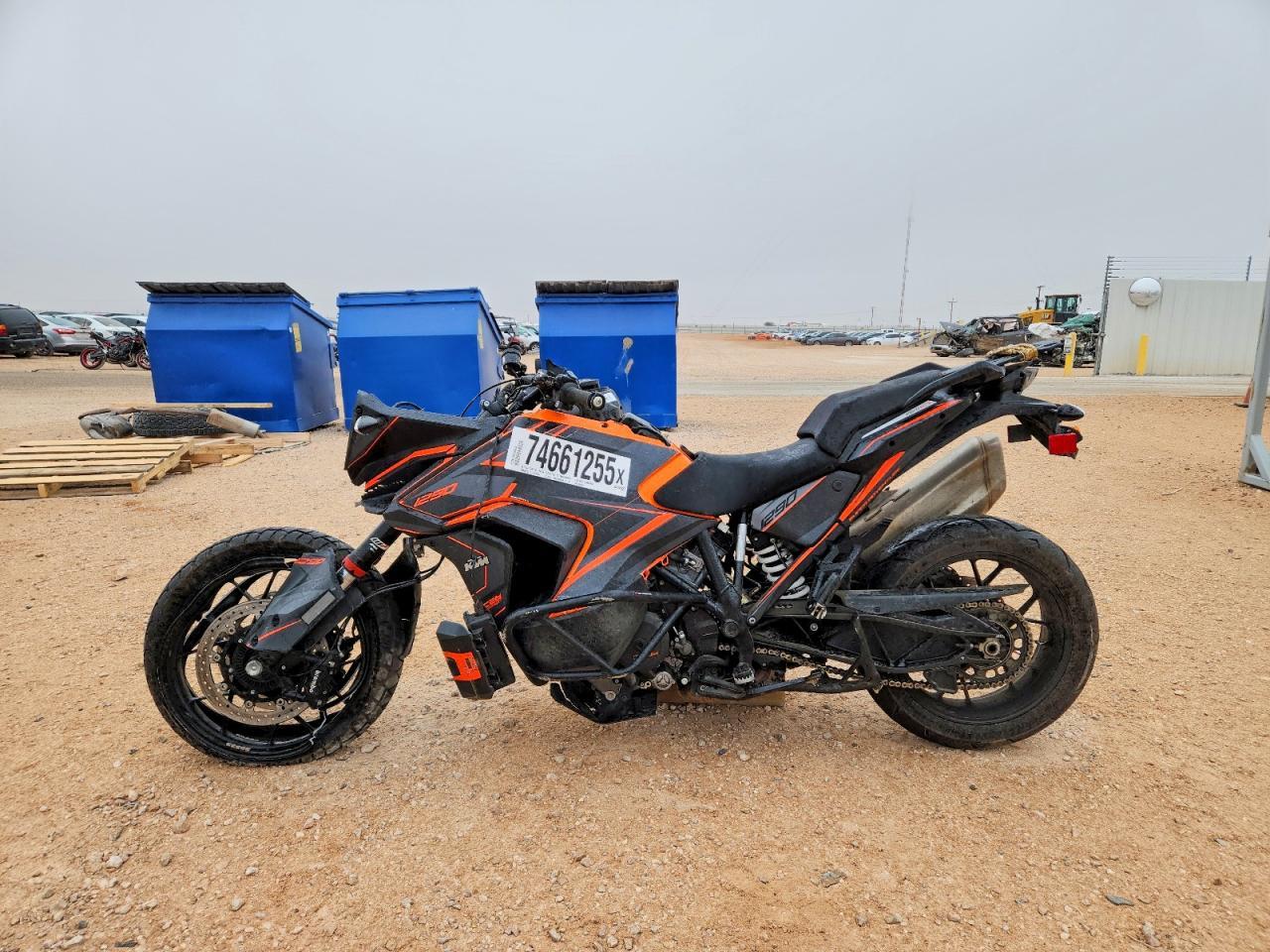 2022 KTM 1290 Super Adventure S