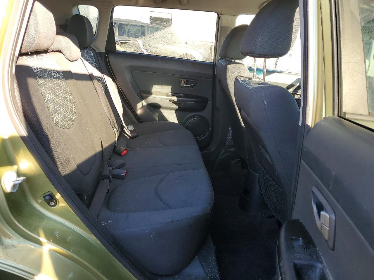 2011 KIA Soul +