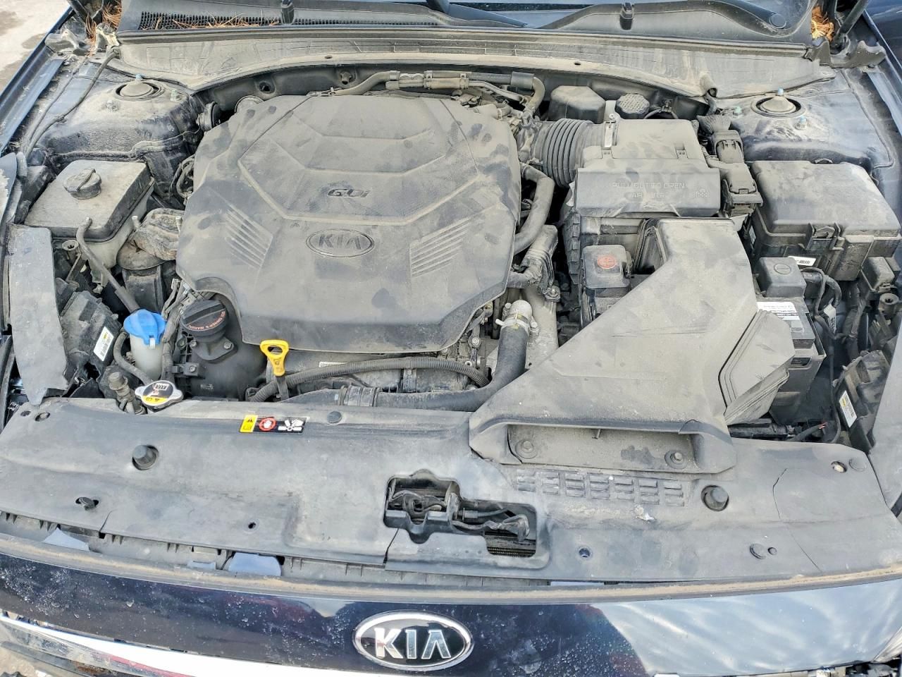 2017 KIA Cadenza Premium