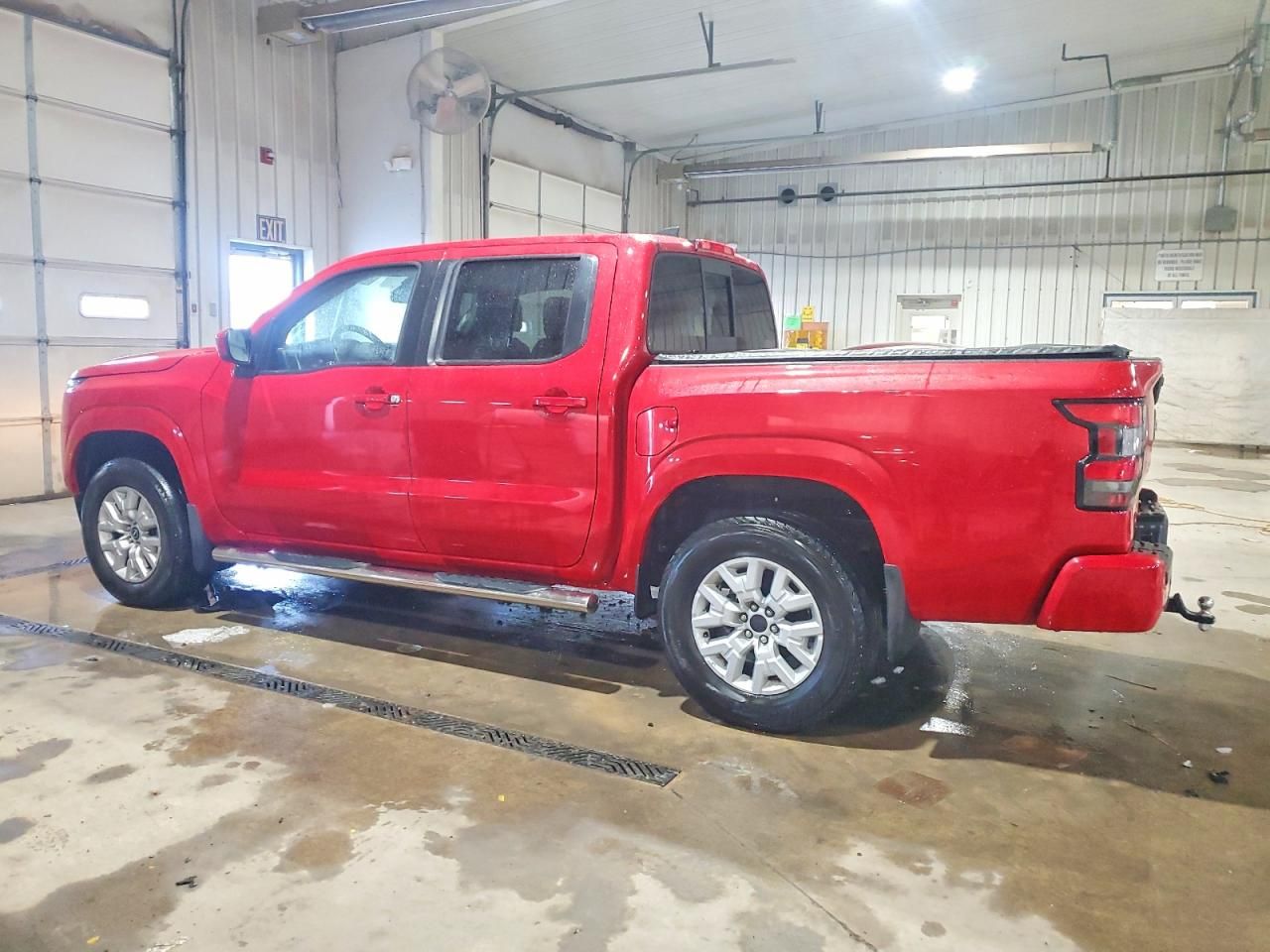 2022 Nissan Frontier s