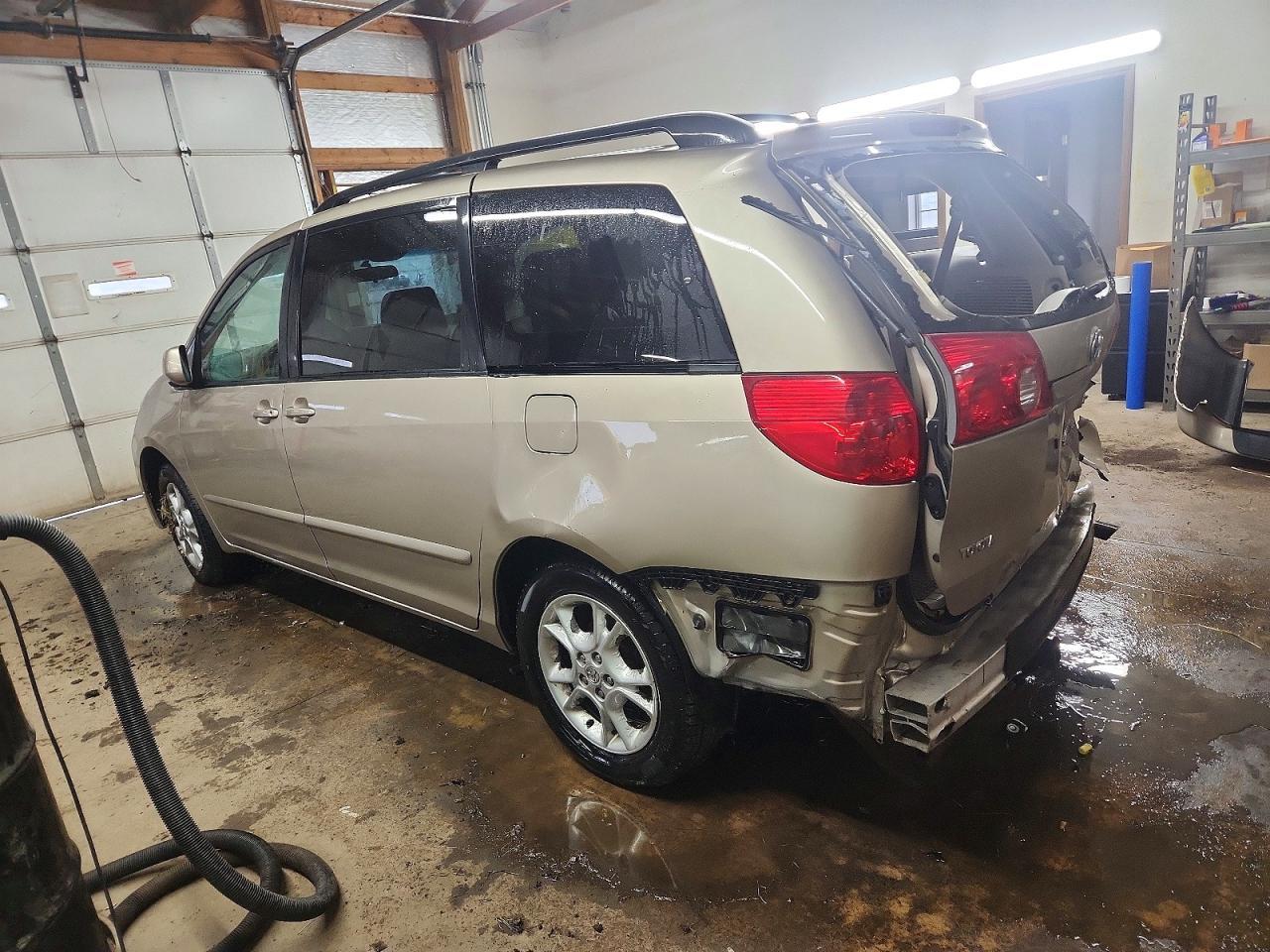 2006 Toyota Sienna xle