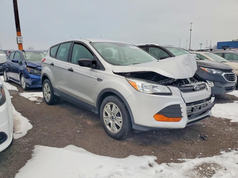 2016 Ford Escape s